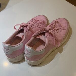 RARE adidas Rod Laver pink Tennis shoe sneaker sz 9 $200 great condition